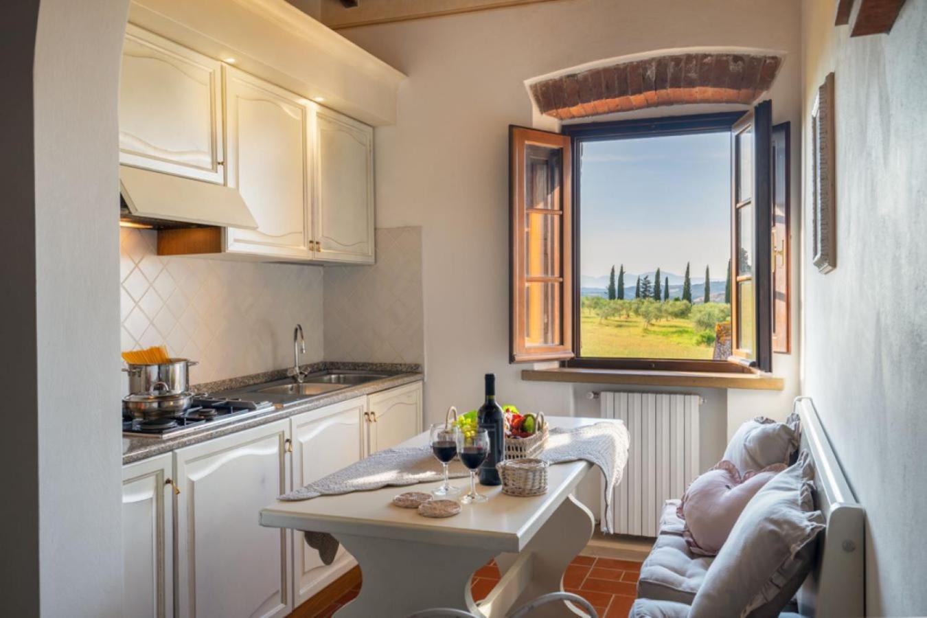 La Mandriola Villa Lajatico Bagian luar foto