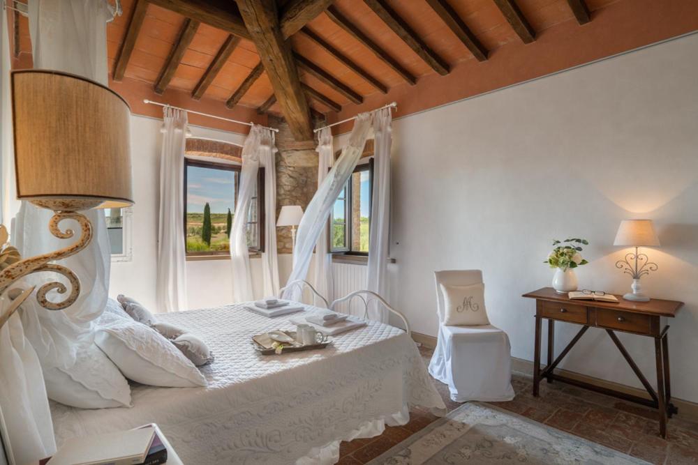 La Mandriola Villa Lajatico Bagian luar foto
