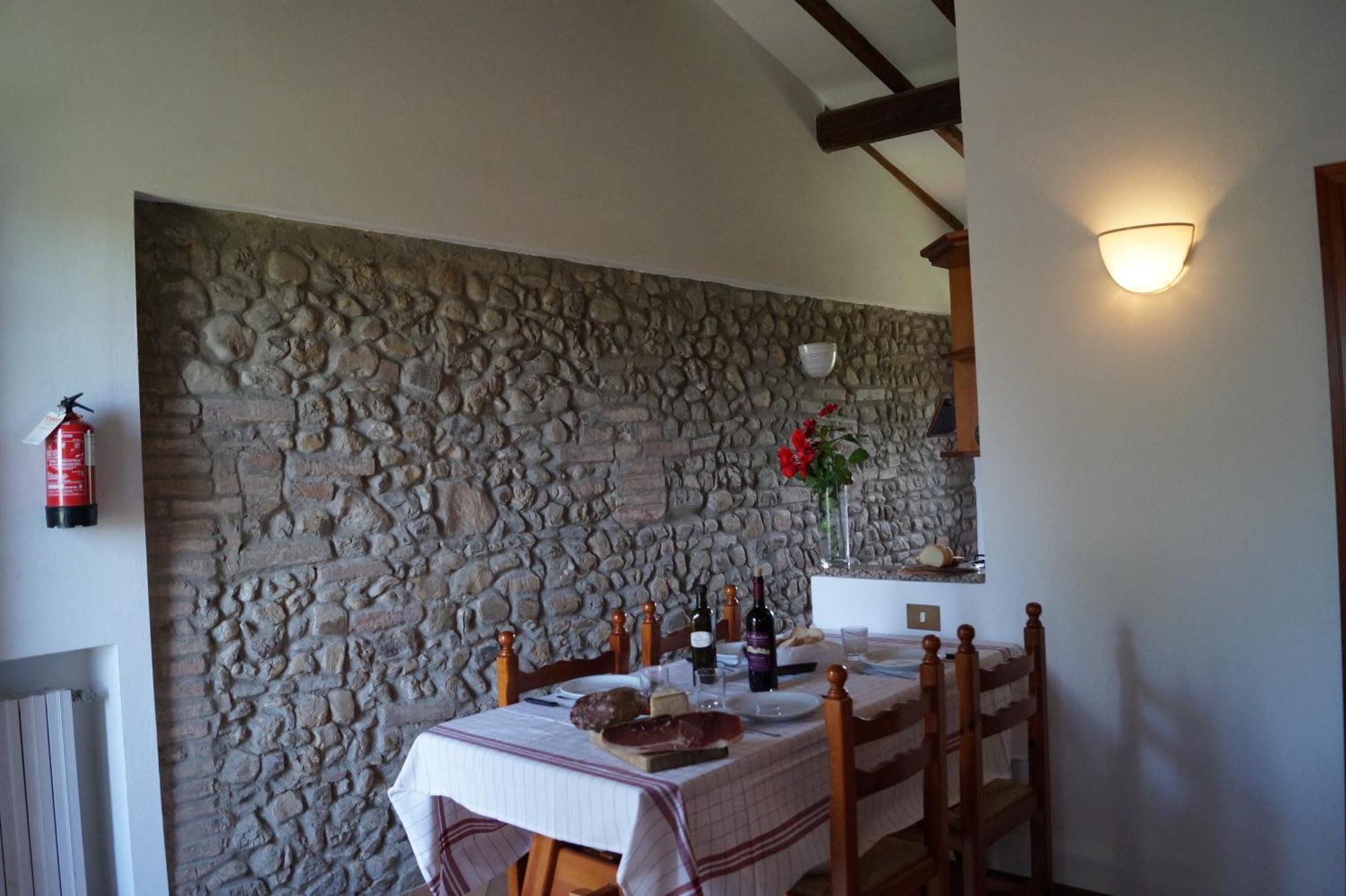La Mandriola Villa Lajatico Ruang foto