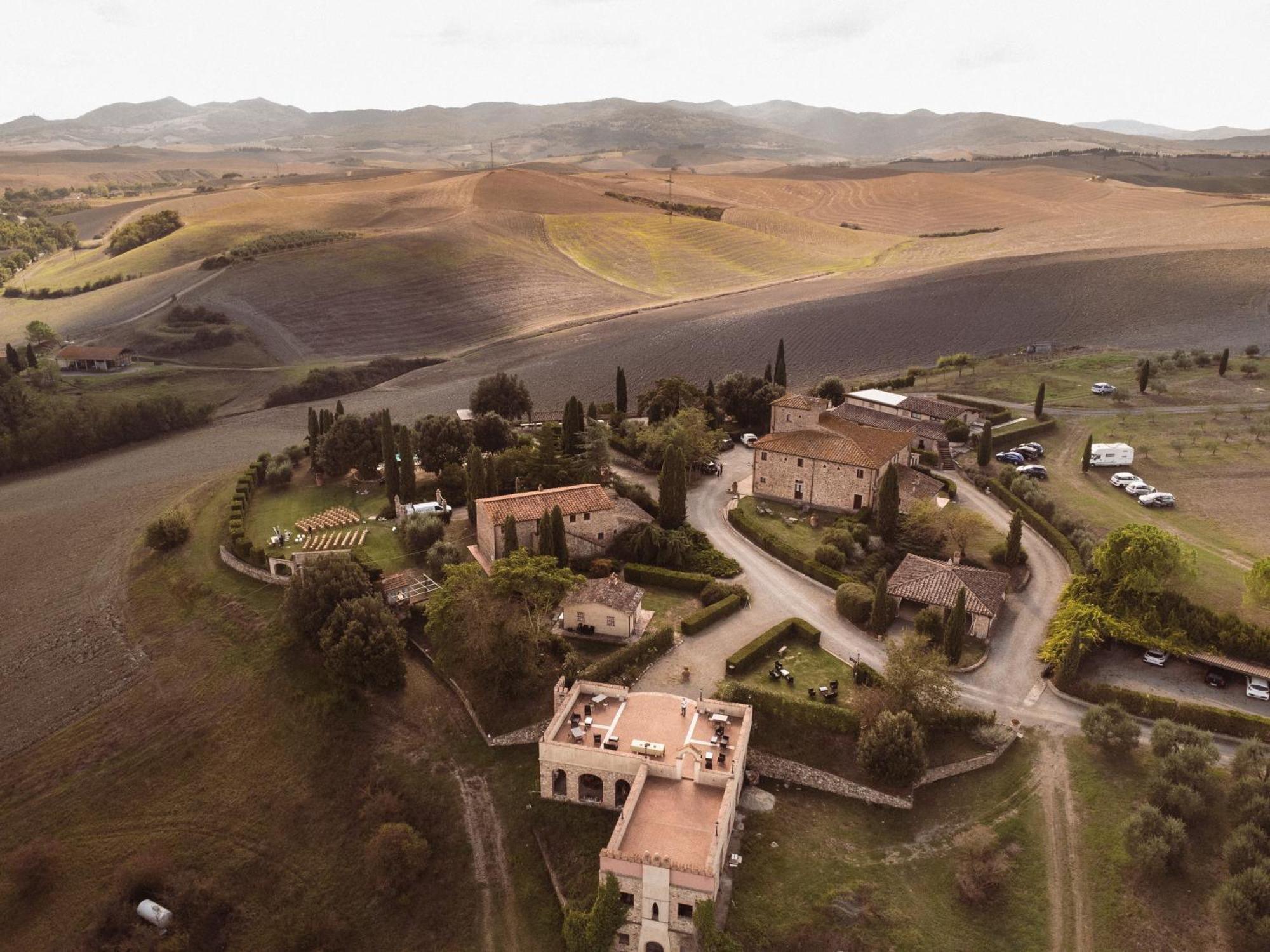 La Mandriola Villa Lajatico Bagian luar foto