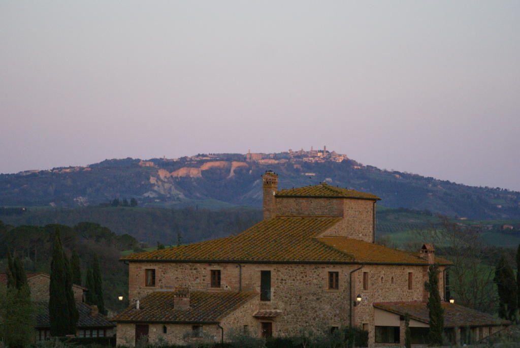 La Mandriola Villa Lajatico Bagian luar foto