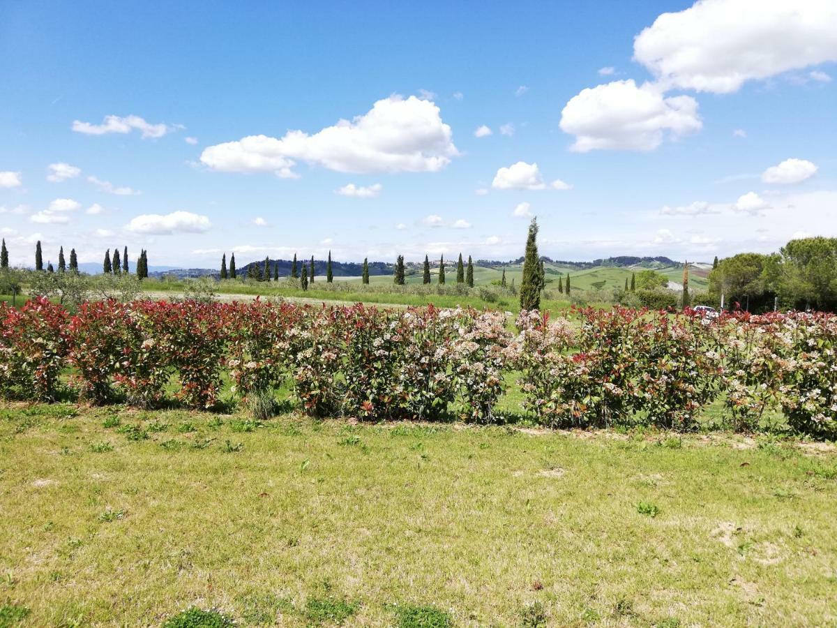 La Mandriola Villa Lajatico Bagian luar foto